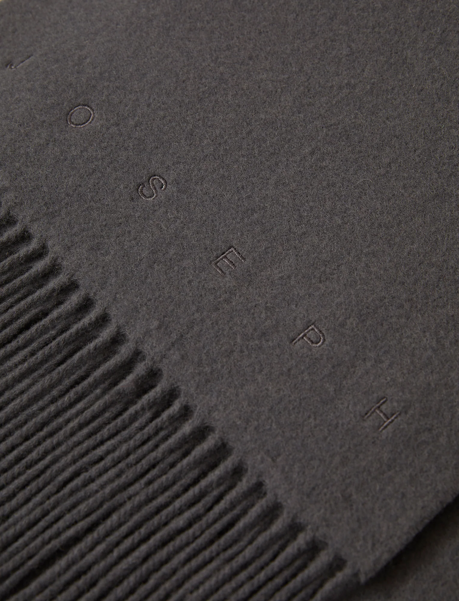 Cecile Wool Scarf - Image 3