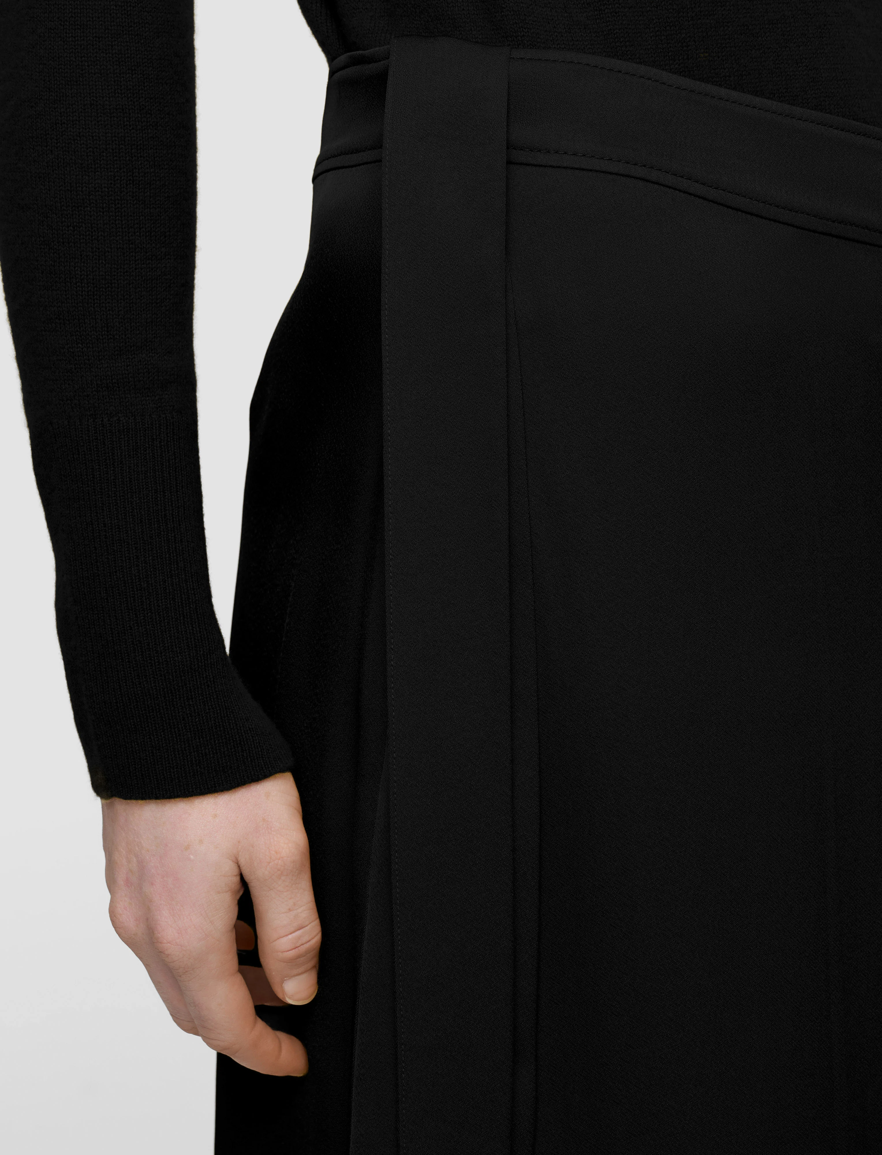 Jeanne Light Crepe Skirt - Image 4