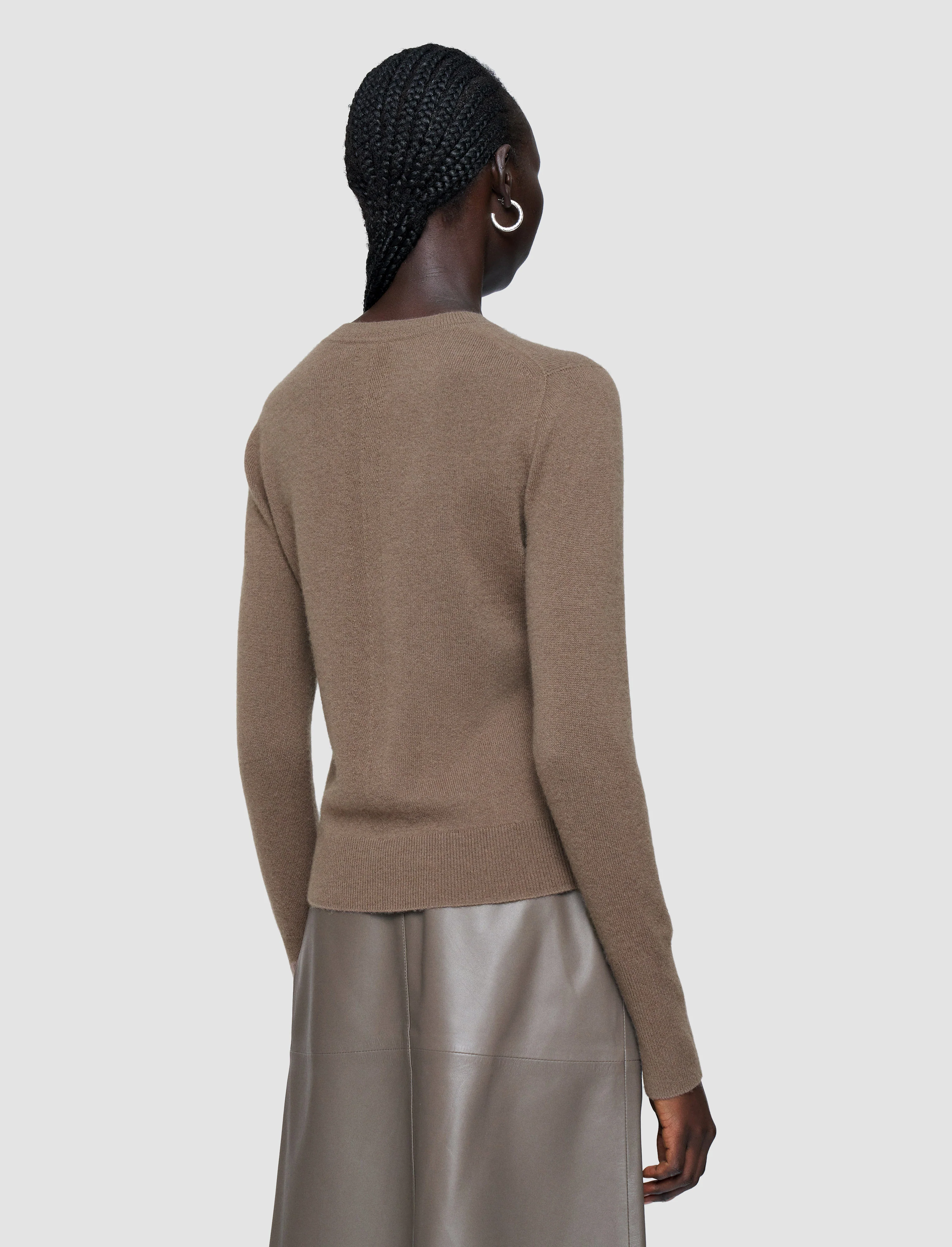 Light Pure Cashmere Round Neck Jumper - Image 4