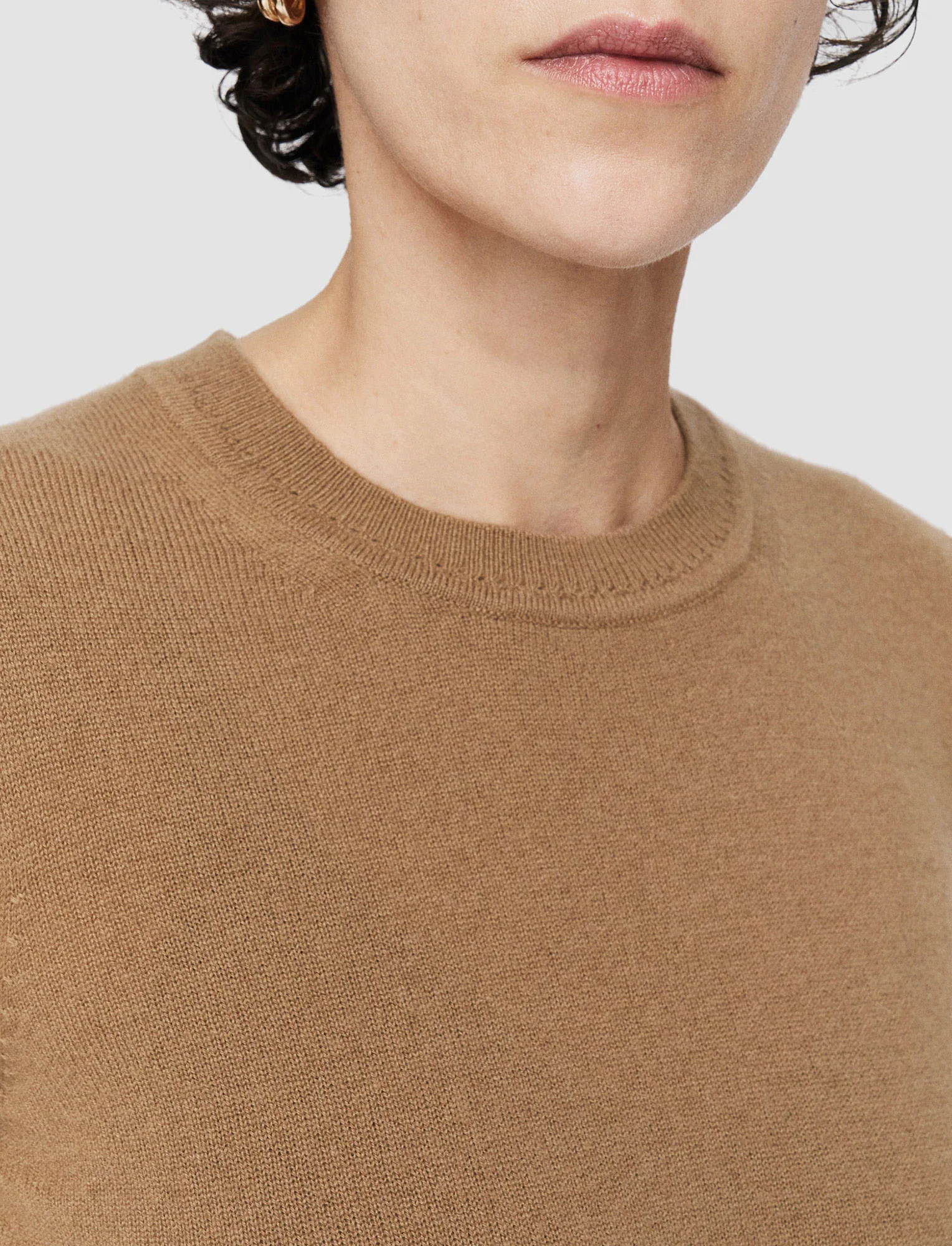 Light Pure Cashmere Round Neck Jumper - Image 5