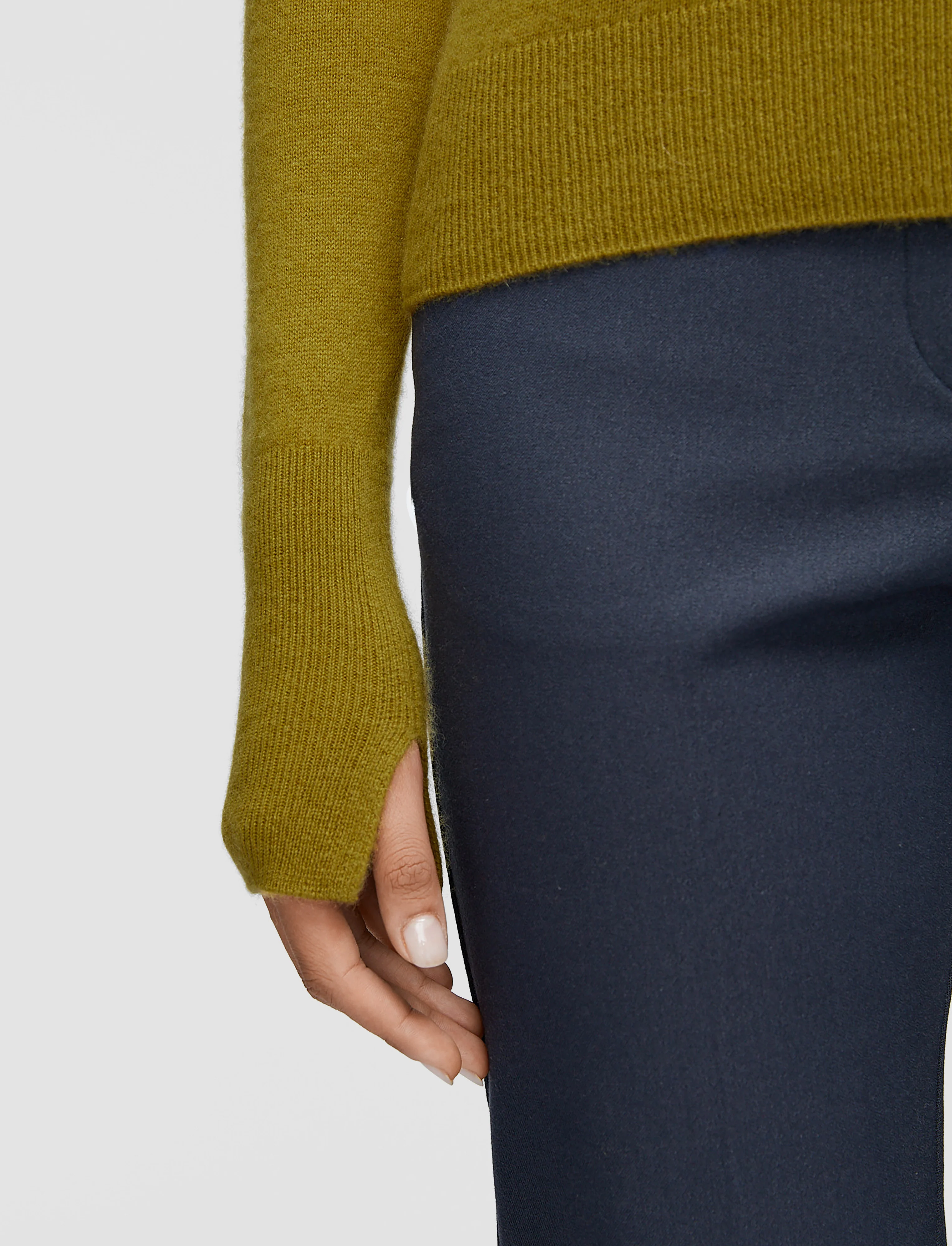 Light Pure Cashmere Round Neck Jumper - Image 5