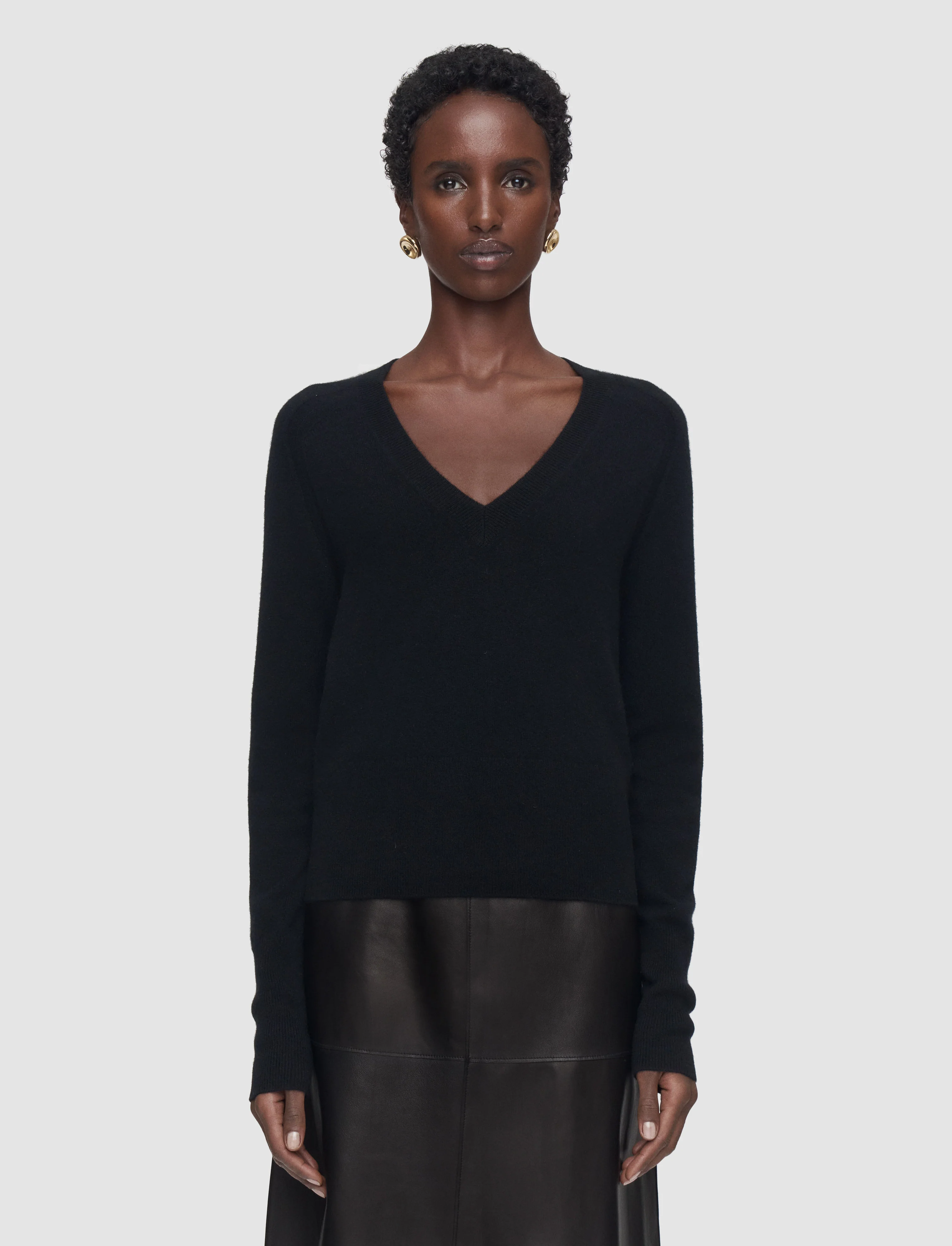 Lucille Light Pure Cashmere V Neck Jumper - Image 3