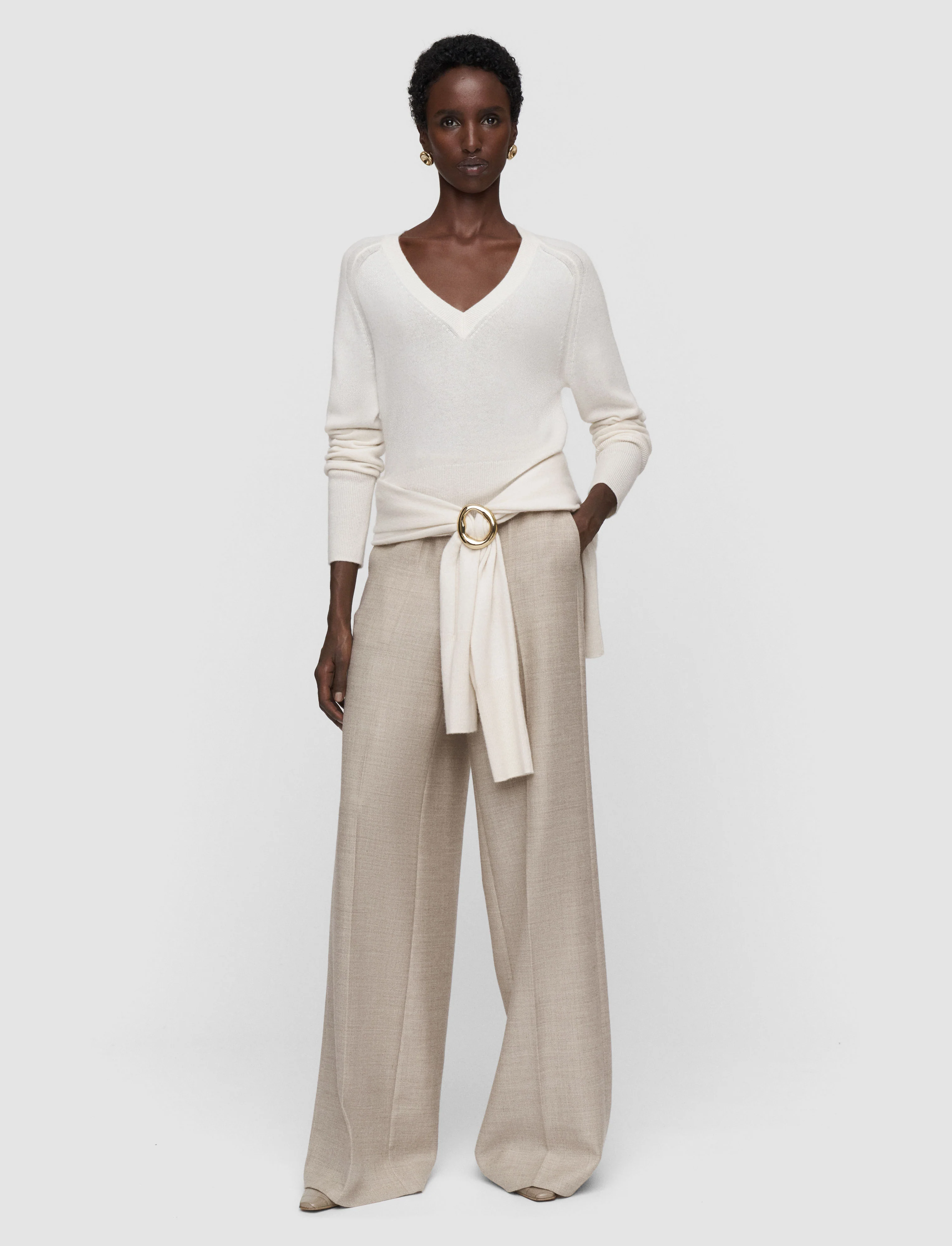 Lucille Light Pure Cashmere V Neck Jumper - Image 2