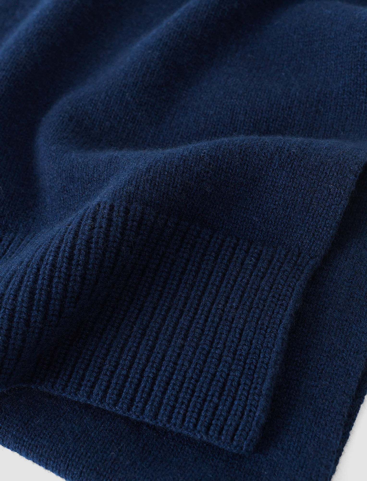 Pasilla Light Pure Cashmere Scarf - Image 3
