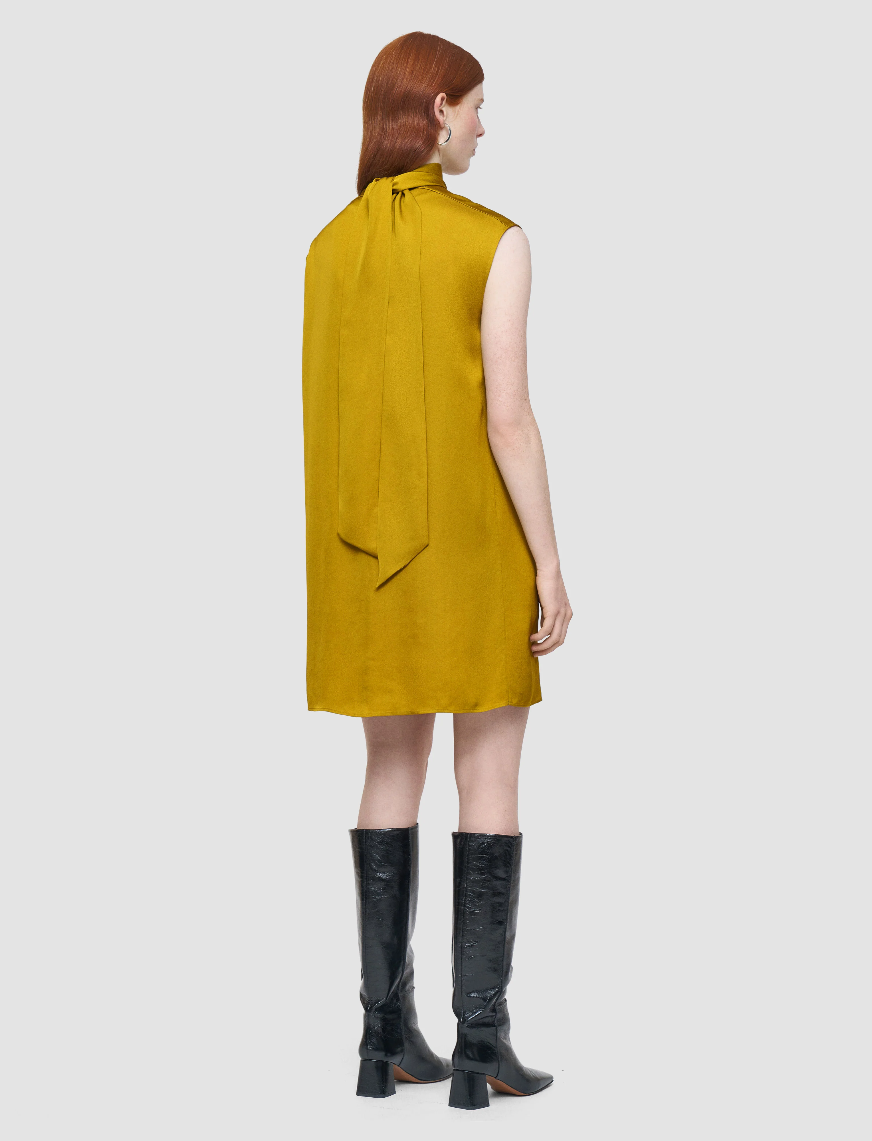 Sandy Light Crepe Dress - Image 3