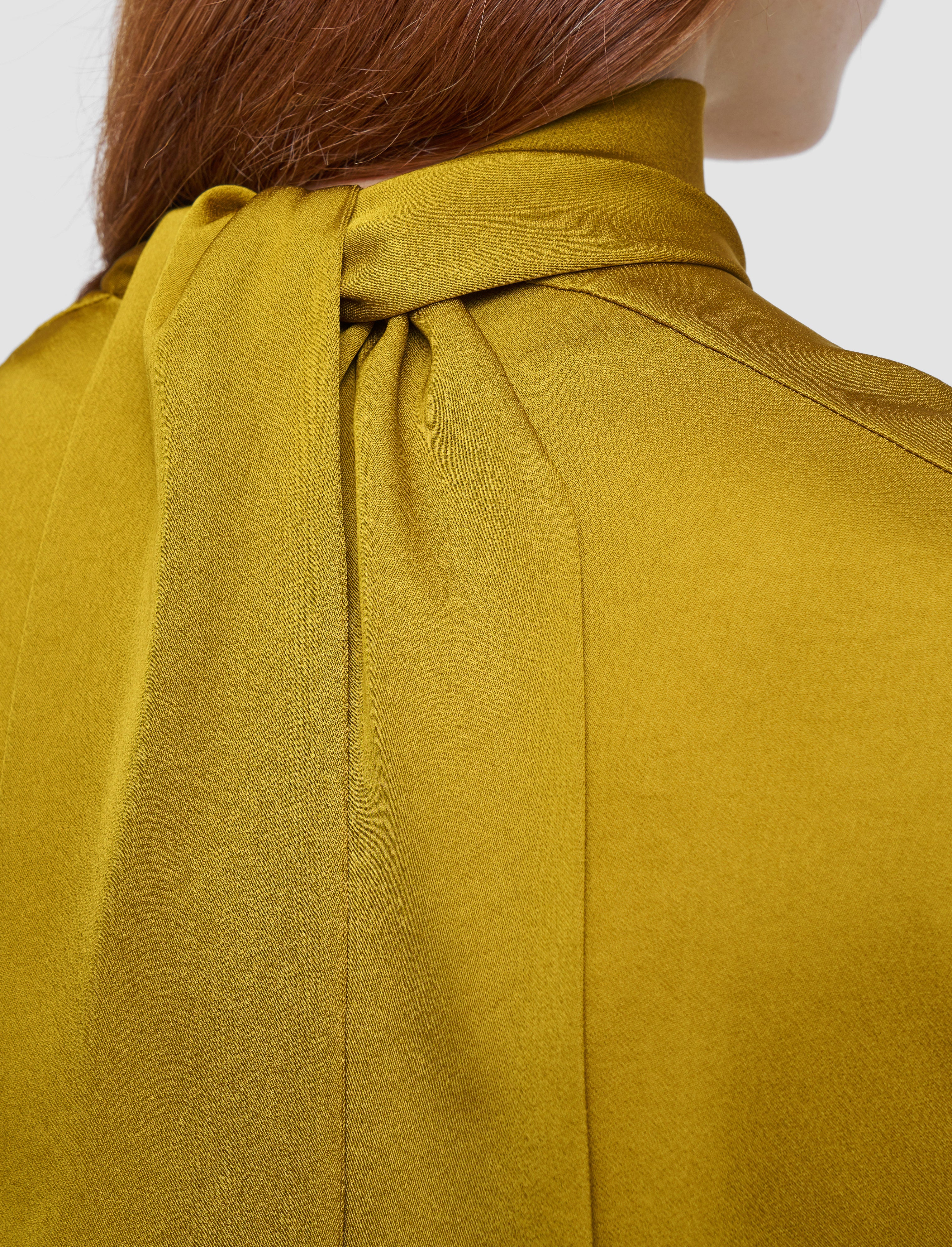 Sandy Light Crepe Dress - Image 4