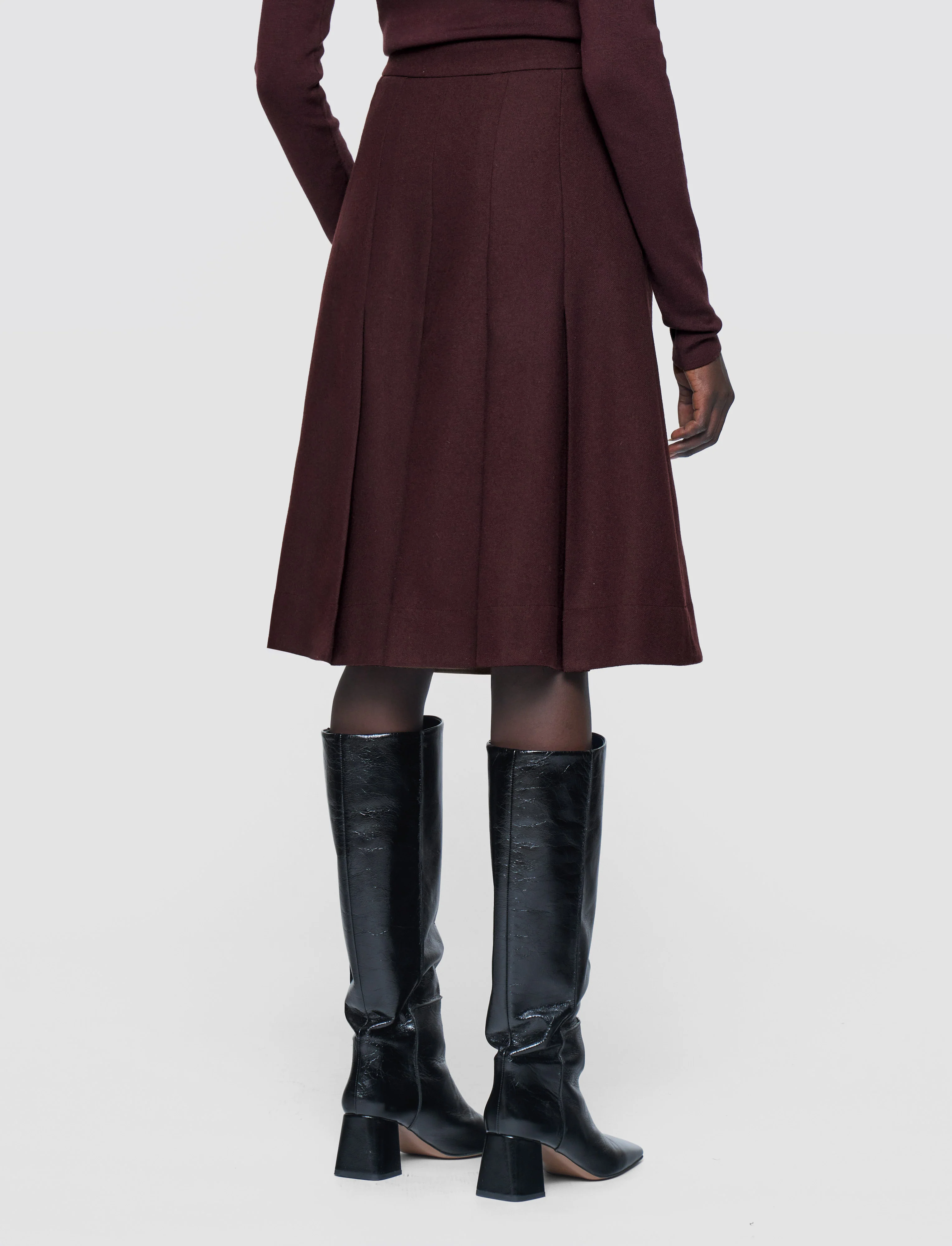 Yanis Flannel Wool Long Shorts - Image 3
