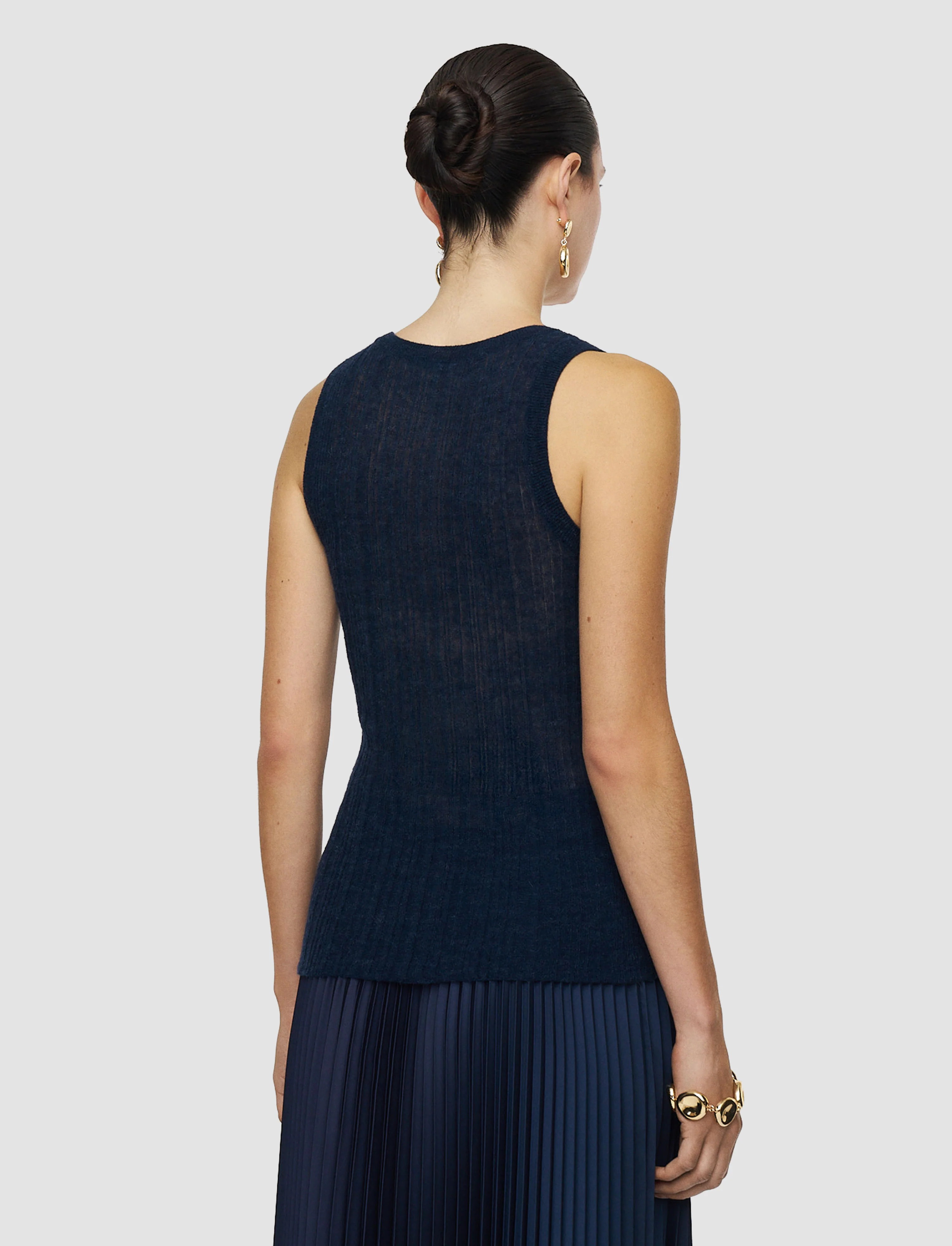 Ycaza Sheer Wool Rib Vest - Image 3