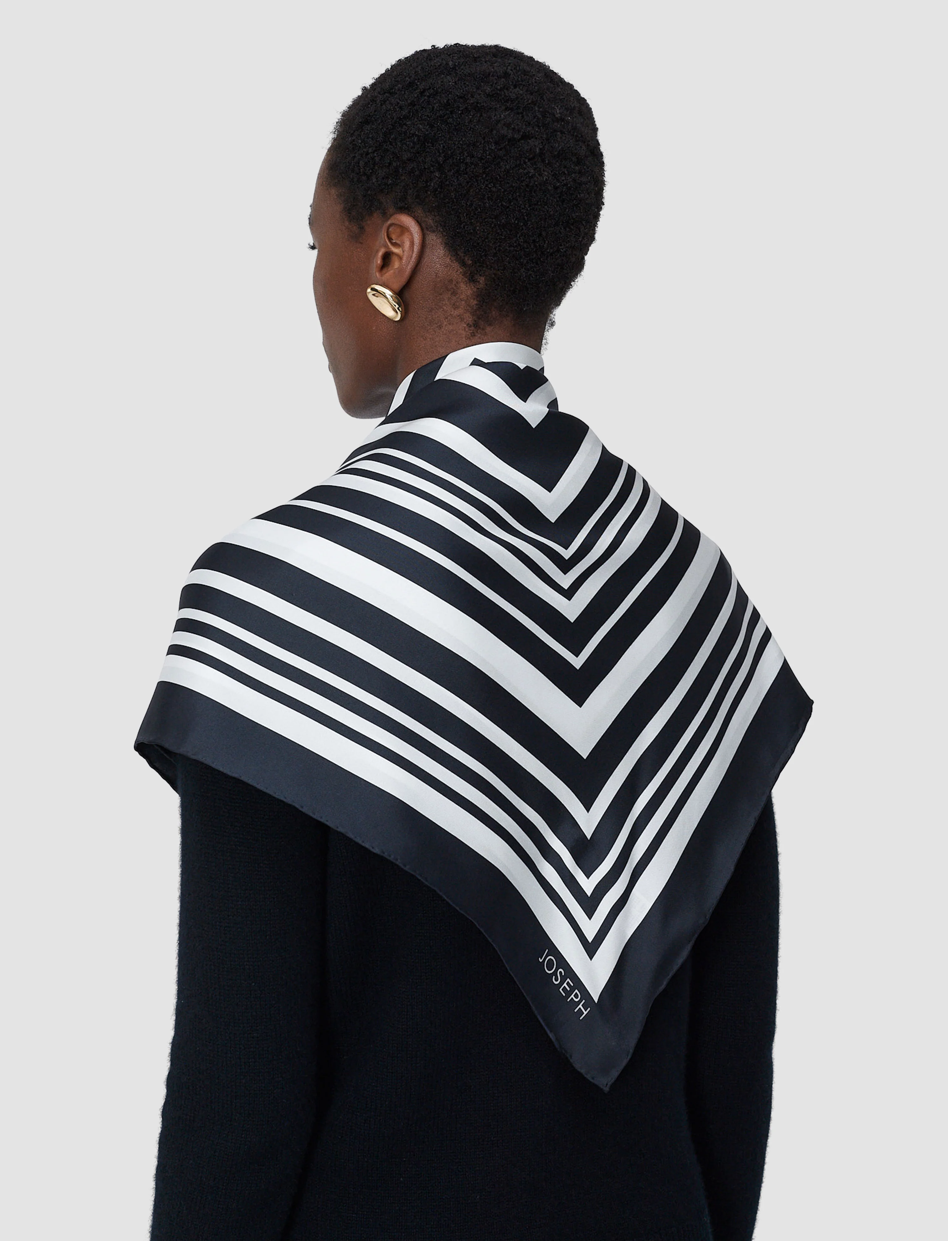 Zenza Large Silk Scarf - Image 6